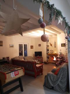 La maison du Bonheur, borne de recharge VE - Saint-Bernard - 3