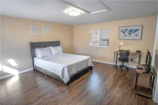 Houston St Guest house near Downtown/Military base - San Antonio - 2