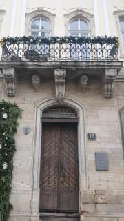V.I.P.Apartmens Rynok Sqr.19 - 9