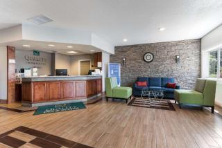 Quality Inn & Suites - 4