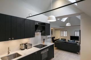 Urban Chic - Wellington - 5