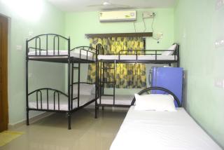 Joe And Marietta's Guesthouse - Calangute - 3