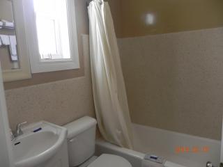 Cardinal Court Motel - St. Thomas - 9