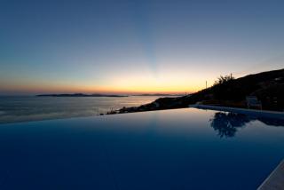 Luxury Suites Poseidon - 2