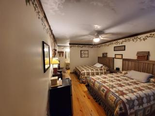 Jamesport Inn - Jamesport - 9