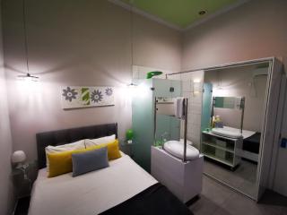 Central Boutique Hotel - 2