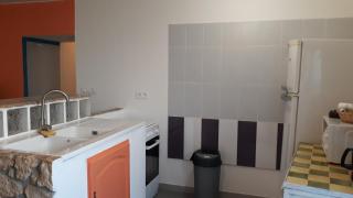 Pause Appart 40 m2 avec cour privative - Spacieux & Confortable - Saint-Ambroix - 1