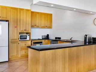 Beachfront Penthouse Cowes - 1