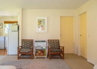 Arrowtown Country Cottage - 6