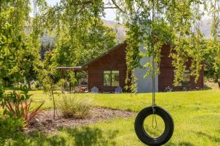 Arrowtown Country Cottage - 9