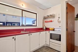 Coastal Charm - Waihi Beach Holiday Home - Waihi Beach - 3