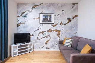 Clifton Jewel - 4 bed townhouse with parking. MyCityHaven - Bristol - 2
