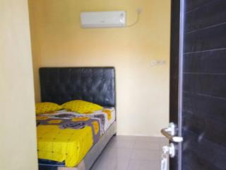 Penginapan Karanglaut Sayangheulang - 2