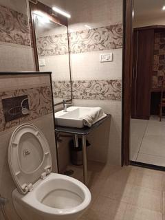 Hotel Golden Amulya Rest Wings - Yelahanka - 3