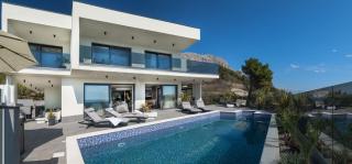 Luxury Villa Happiness with private pool, jacuzzi, sauna and gym by the beach in Omis - Stanići - 6