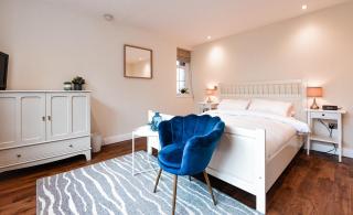 Hilltop Country House - 3