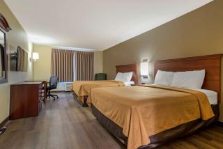Econo Lodge Inn & Suites Flowood - Jackson Northwest - 1