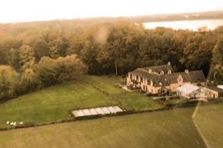 Gastenhuis prachtige Historische Vierkant Hoeve - Broechem - 2