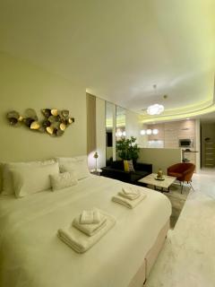 Bahrain bay studio - 7