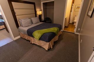 Stoco Lake Lodge - Tweed - 4