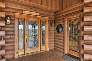 Hot Tub, Grill Hilltop Log Cabin in Hot Springs! - Hot Springs - 9