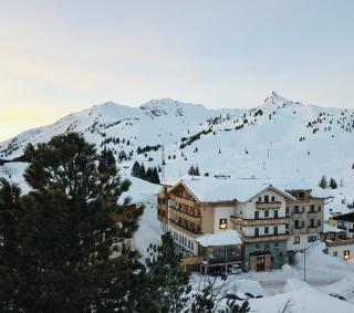 Hotel Alpenland - Obertauern - 0