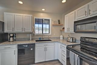 Family Home in Flagstaff with Surrounding Mtn Views! - Flagstaff - 1