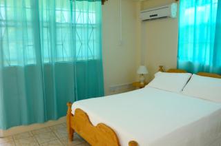 Bascombe Apartments - Kingstown - 4
