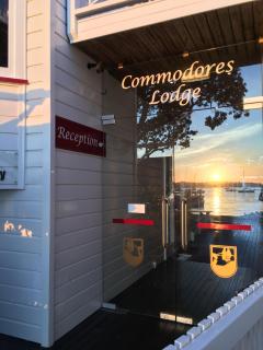 Commodores Lodge - Russell - 2