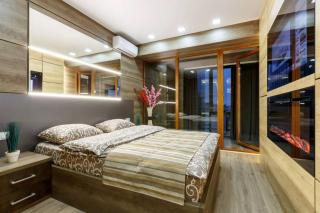 City center. Panoramic windows. Fireplace. - 1