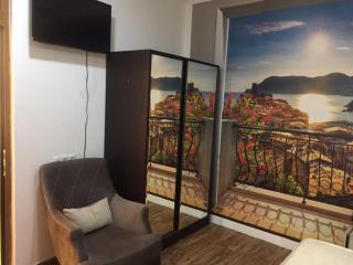 Studio apartment near republic Square - 0