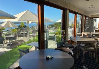 Harbour Heights Hotel - 1