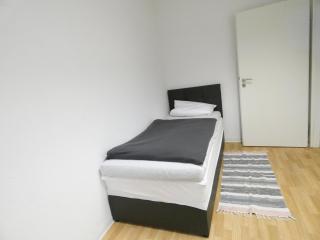 SUNNYHOME Monteurwohnungen und Apartments in Erfurt - Erfurt - 1