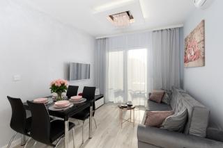 Angel Apartments 2 - 9