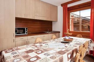 Comfortable Apartment in Livigno with Balcony - 8