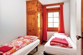 Comfortable Apartment in Livigno with Balcony - 3