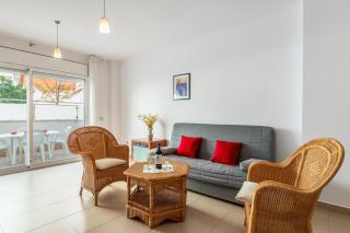 Elegant Apartment in Lloret de Mar, 85 m² with Pool - Lloret de Mar - 9