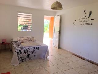 Maison charmante à Sainte-Anne avec piscine privée - Sainte-Anne - 8