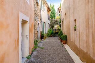 Charmante Maison à Bonnieux avec Terrasse et Vue sur le Jardin - Bonnieux - 1