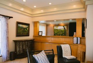 Napa Valley Hotel & Suites - Napa - 2