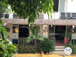 Hotel Único Plaza - 8