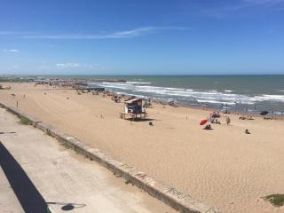 Hermoso departamento con vista al mar - 9