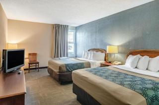Econo Lodge Inn & Suites Radford-Blacksburg Area - Radford - 9
