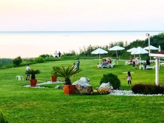 Toma's Residence - Front Beach - Tsarevo - 1