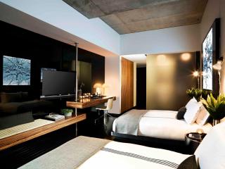 Sixty LES - New York - 2