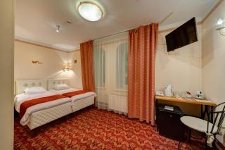 Rija Old Town Hotel - 9