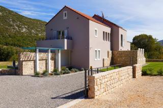 Villa Jure with heated pool, great garden, quiet location - Župa - 2