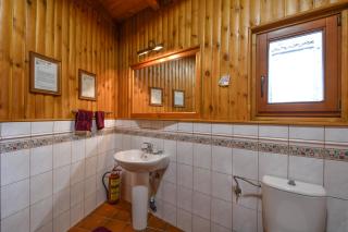 Villa Anna Luxury Lake Residence - 4
