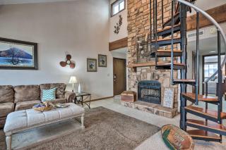 1 Mi to Shops and Dining Idyllic Lakeside Getaway! - 1