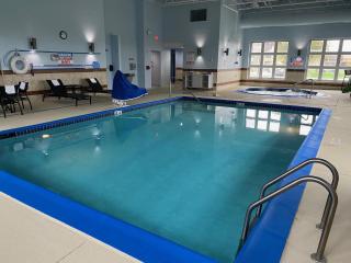 Holiday Inn Express Wixom by IHG - Wixom - 9